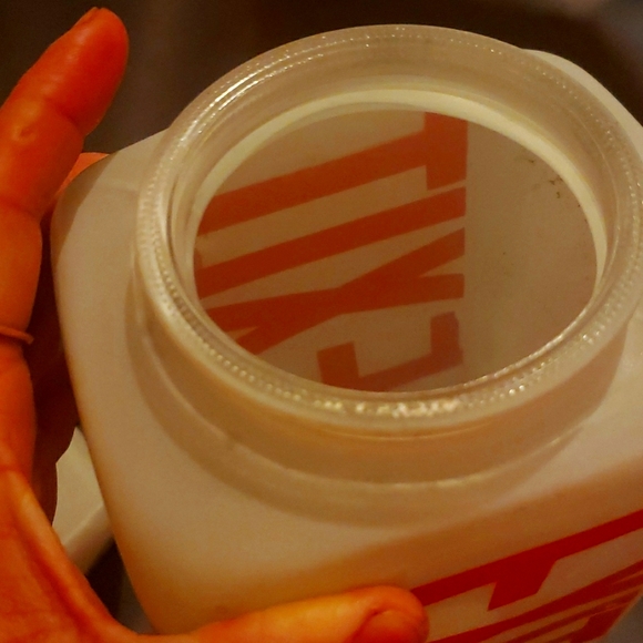 Rare vintage 1930s Milkglass exit light fixture/shades salvaged from Theatre - Picture 5 of 7